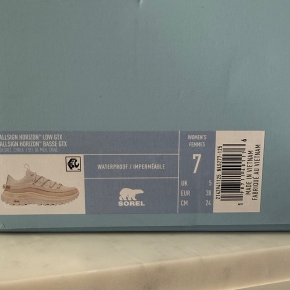 ⭐️NWT⭐️ Sorel Callsign Horizon Low GTX Shoes - Picture 8 of 8